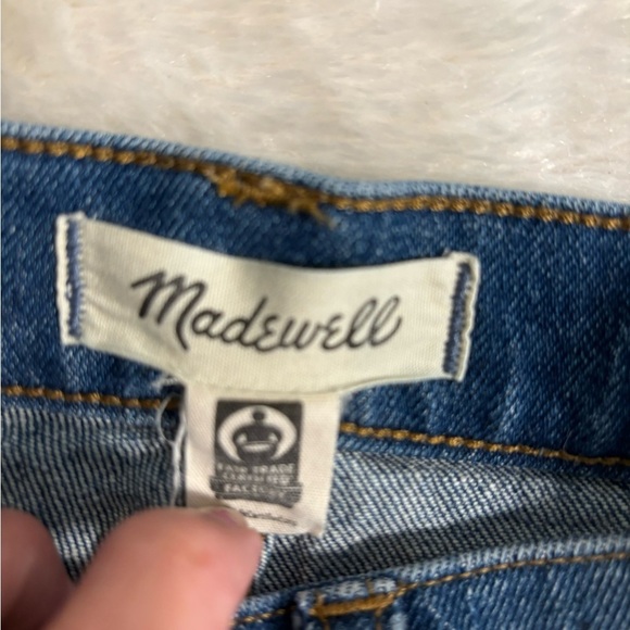 Madewell Denim Cutoff Shorts Mid Length - Size 24 - Picture 3 of 4